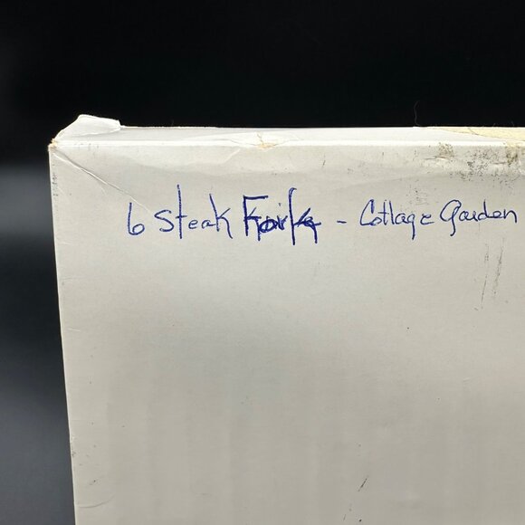 Vintage Aynsley Pembroke Fine Bone China Stainless Steel Steak Knives Bird - Picture 8 of 10